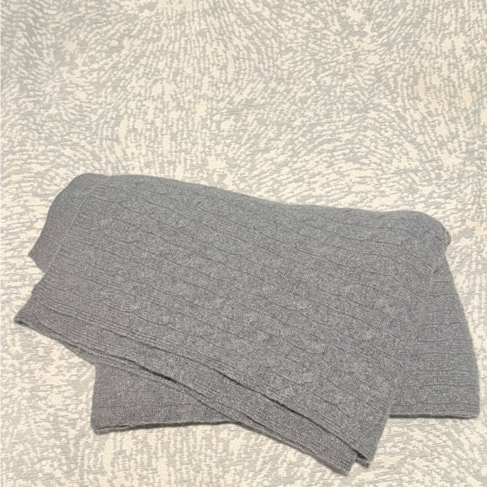 Ralph Lauren /// Cashmere Cable Knit Scarf - Charcoal Gray - Picture 4 of 5